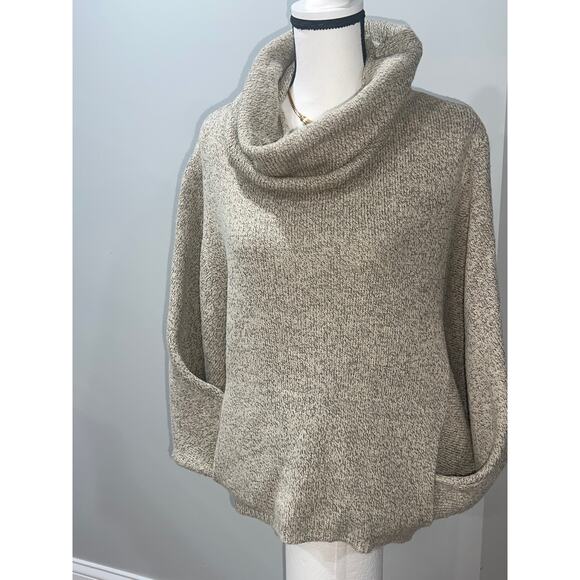 Entro Beige Cowl Neck Sweater Dolman Sleeves High-Low Hem Kangaroo Pocket
M - Picture 5 of 14